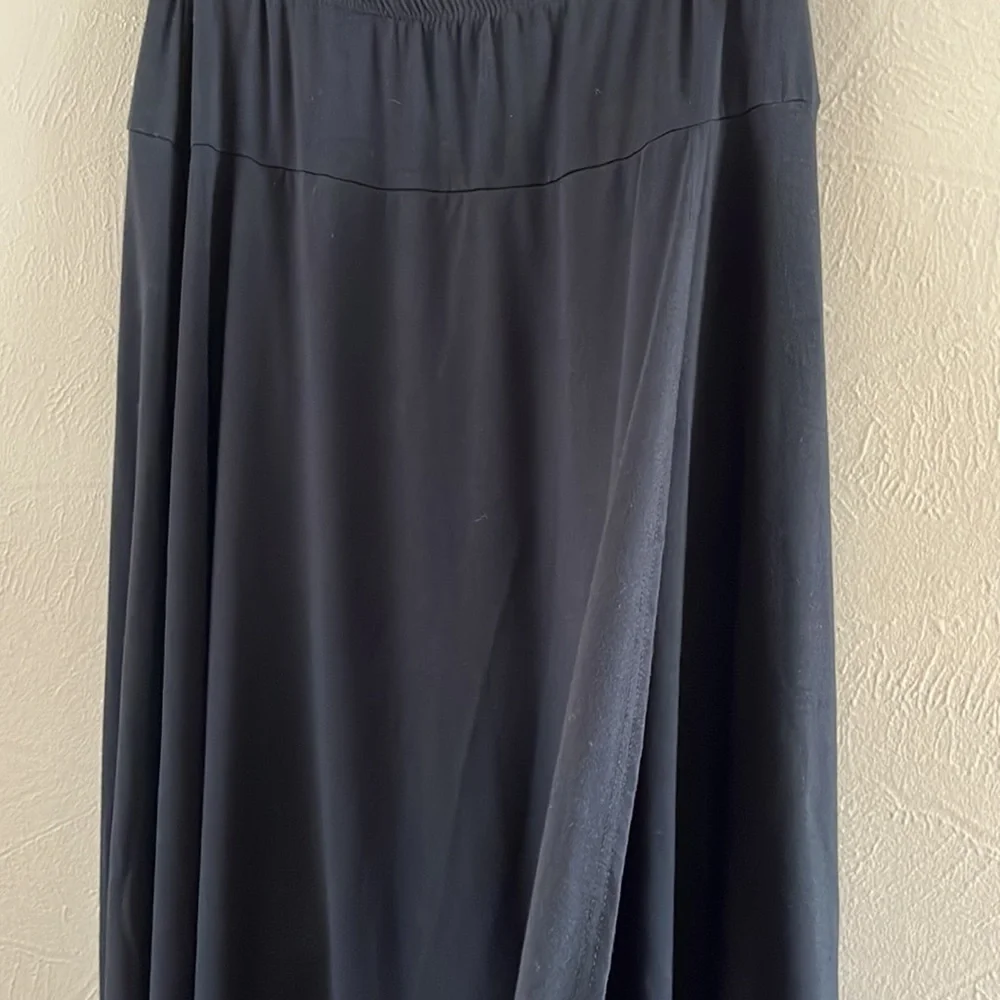 Worthington stretch black mock wrap skirt, polyester rayon spandex, blend size L